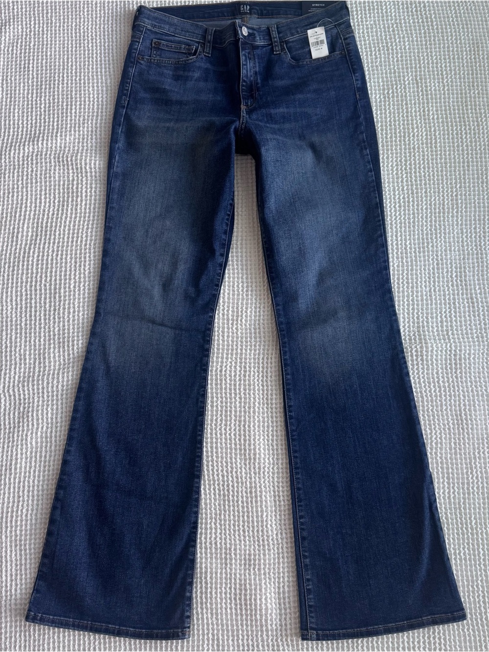 NWT GAP Perfect Boot Jeans Mid Rise Stretch Denim Size 31 Regular 12/31 R - Picture 3 of 13